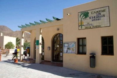 Bungalows Los Escullos