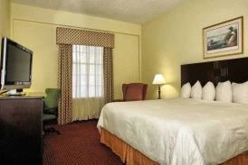 Old Colony Inn Alexandria