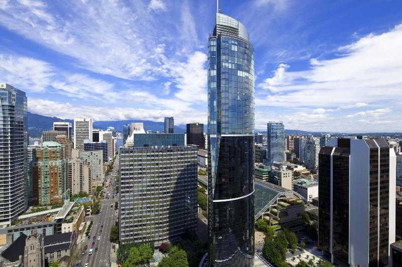 Sheraton Vancouver Wall Centre