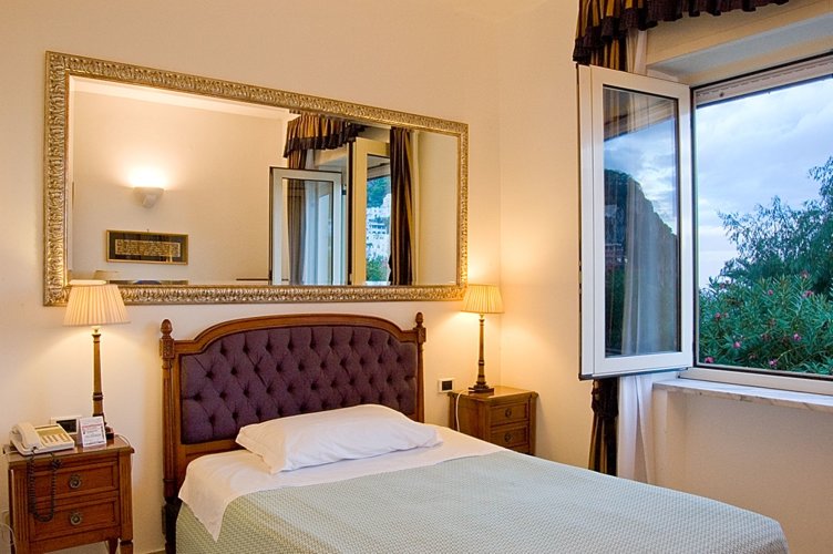 Il Capri Hotel