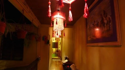 Decoupage Homestay