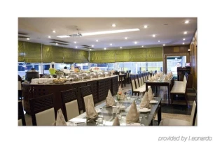 Clarks Inn Pacific Mall