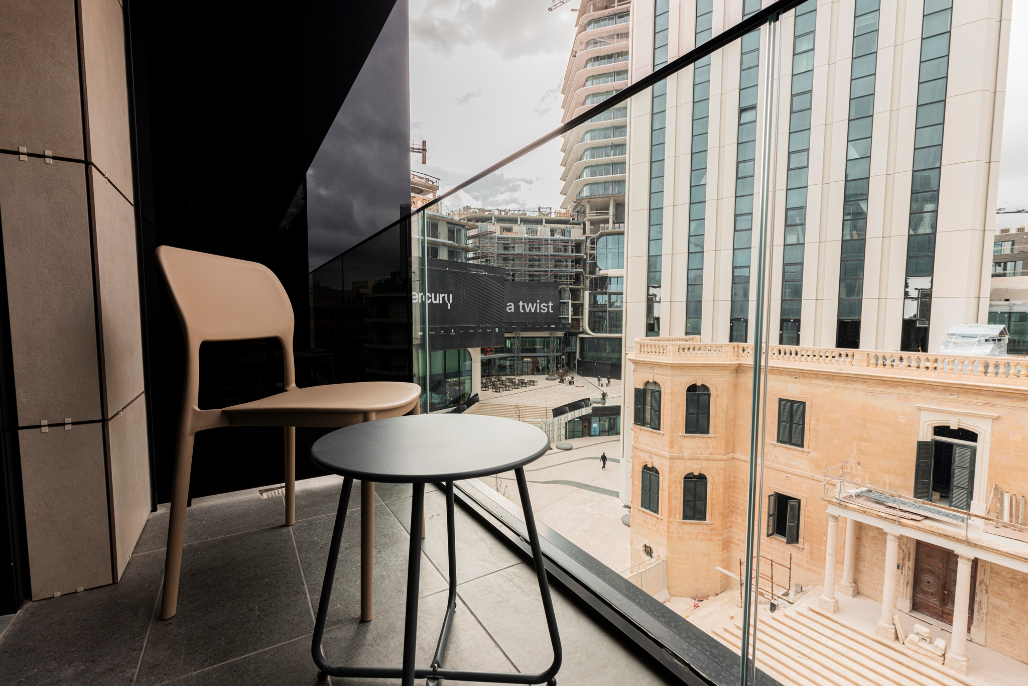 The Londoner Hotel St. Julians