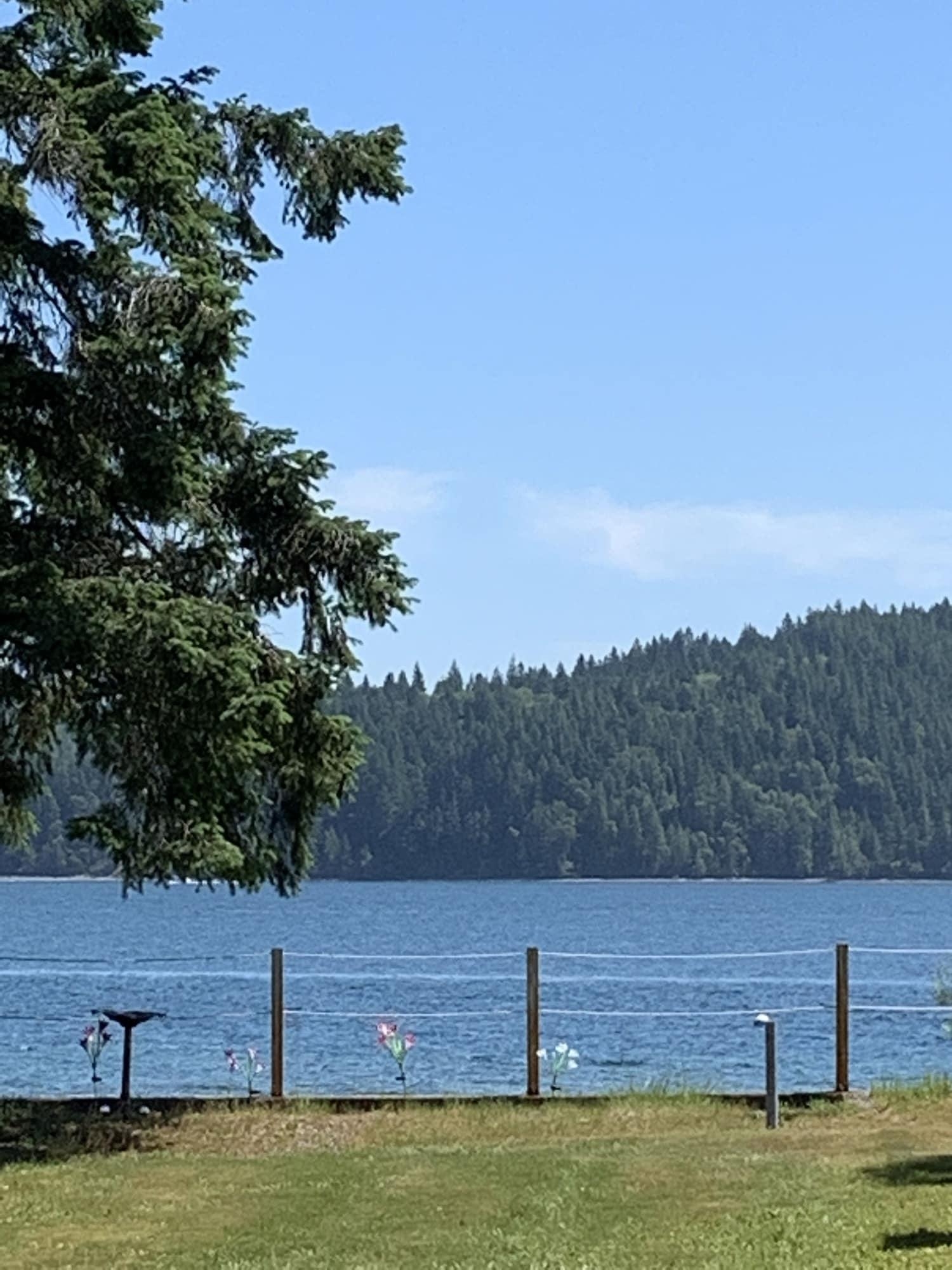 Creekside Inn
