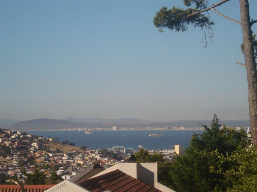 Alta Bay Guest House