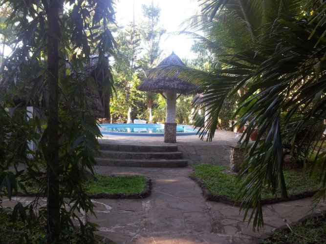 Dream Of Africa Cottages Kanamai