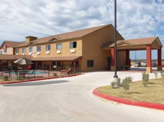 Whitten Inn Cotulla RV Par