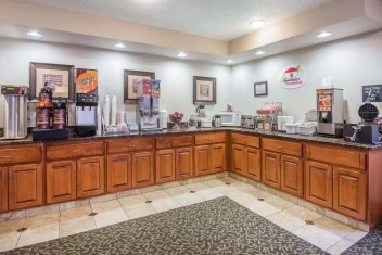 Super 8 by Wyndham Clearfield