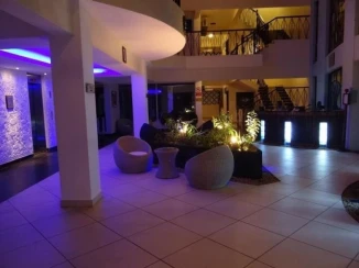 Cowrie Shell Beach Apartments