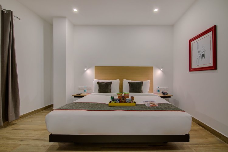 OYO Townhouse 044 Sector 14 Gurugram