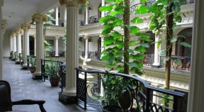 The Grand Palace Hotel Malang