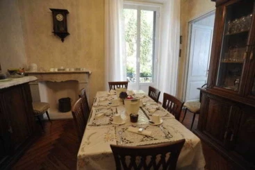 Essiale Bed And Breakfast