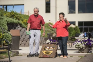 Edgewater Hotel & Waterpark