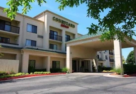 Courtyard Tulsa Central