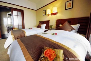 Tianyi Hot Spring Resort Hotel