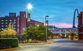 Hotel Lumiere at the Arch Trademark Collection