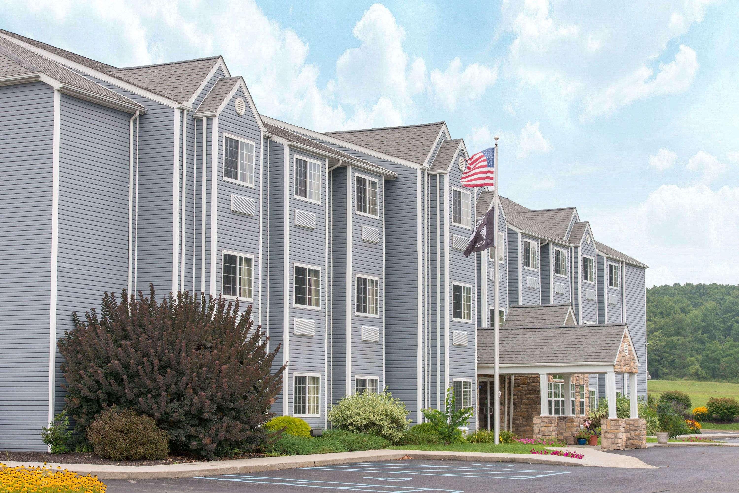 Microtel Inn & Suites By Wyndham Hazelton/Bruceto