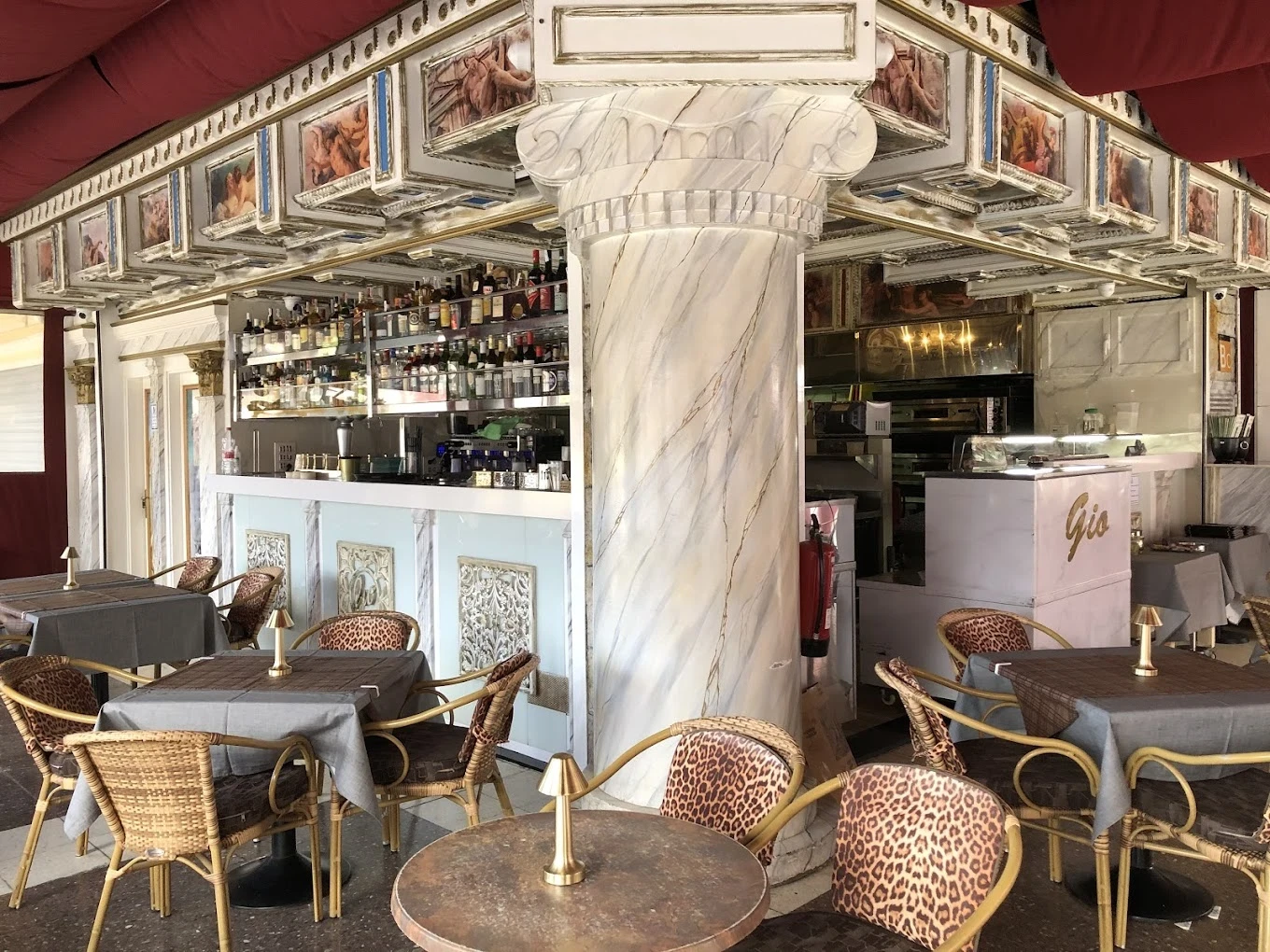 Gran Canaria Restaurants & Cafés Gran Canaria Gay Cafes & Restaurants