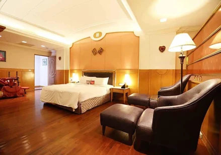Royal Group Motel Tai Nan Branch