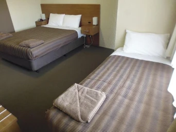 Burnie Seabrook Motel