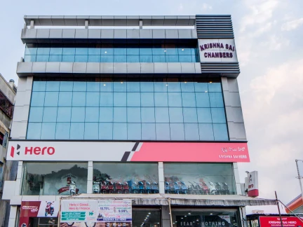 Oyo Flagship 77043 Malkajgiri