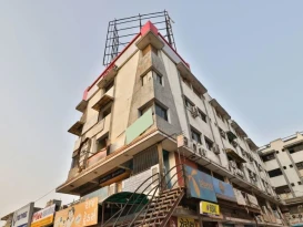 OYO 15378 Ratna Palace