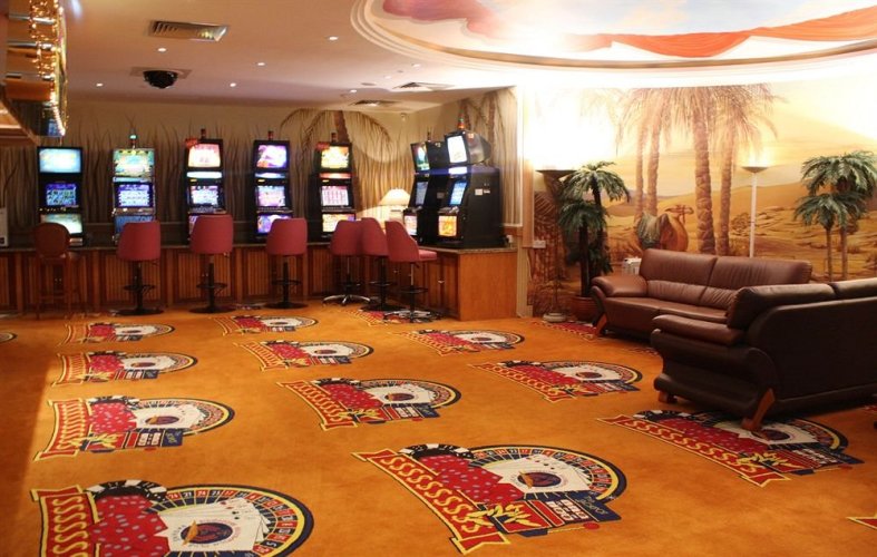 The Residence at Singapore Recreation Club