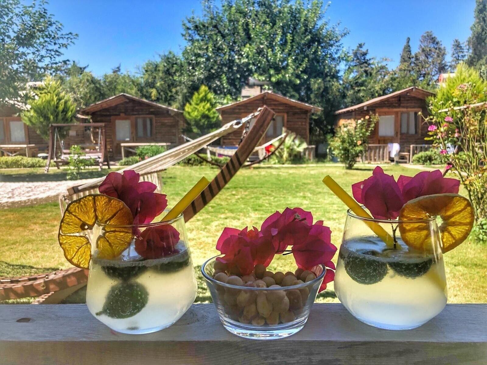 Pitos Bungalows