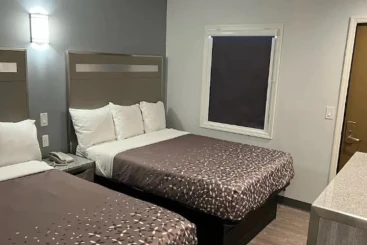 112 Motel