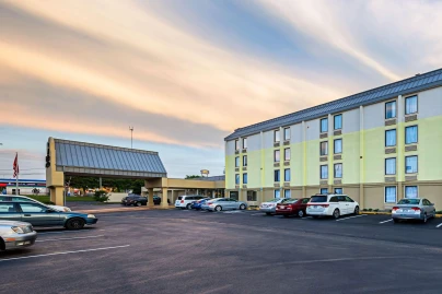 Clarion Inn & Suites Downtown Knoxville