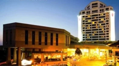 Thumrin Thana Hotel
