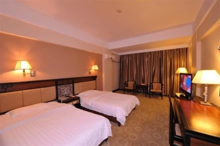 Zelin Hotel Xing'an