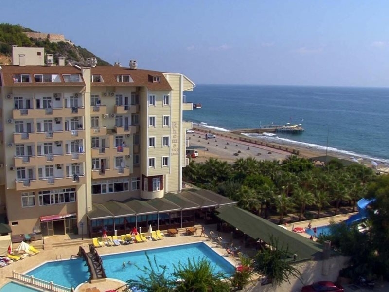 Rheme Beach Hotel