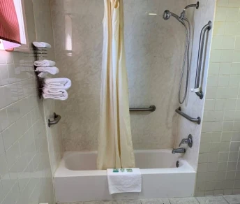 Scottish Inns Albany