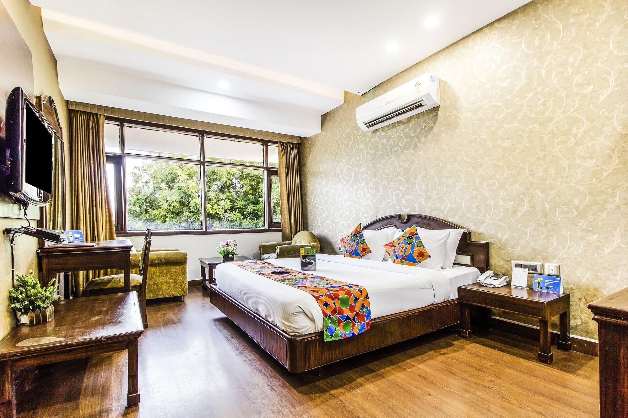 Fabhotel Le Monarque Piccadily Chowk