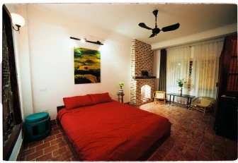 Roots House Easternstay