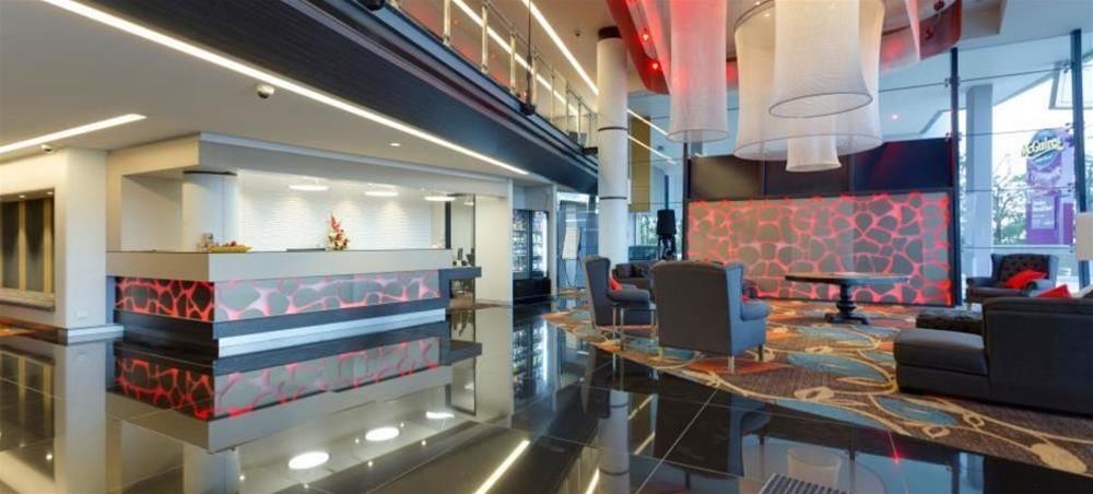 Calamvale Hotel Suites and Conference Centre