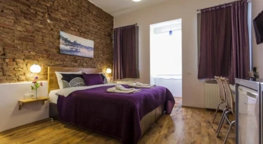 Marti Apartments