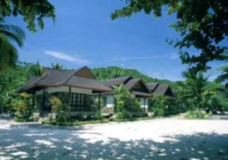Salad Beach Resort