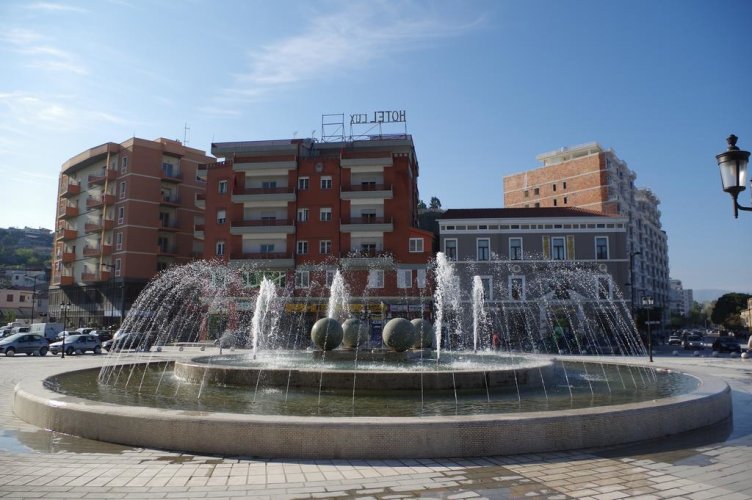 Hotel Lux Vlore