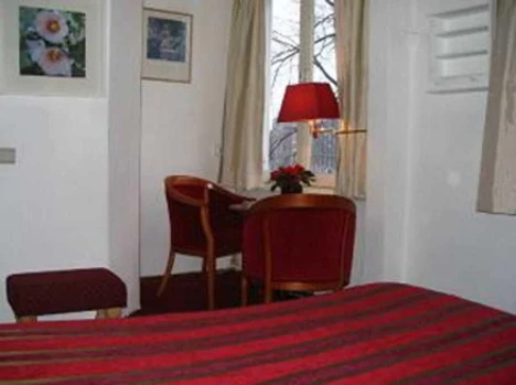 Amsterdam House Hotel
