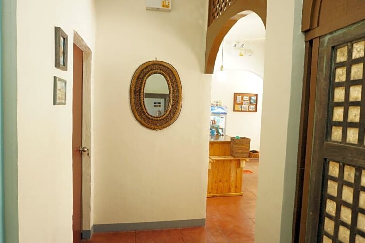 Jiji's Hostel