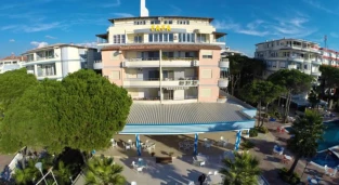 Fafa Premium Resort