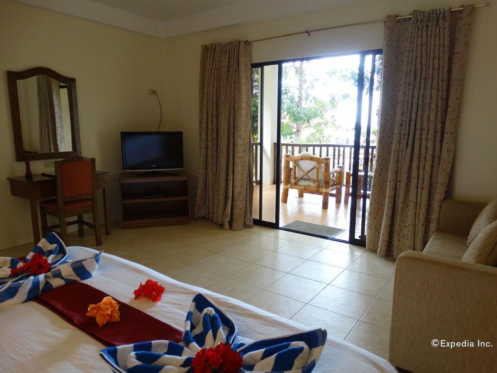 Blue Star Dive Resort