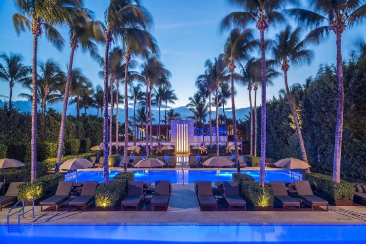 Setai Residences by Flashstay