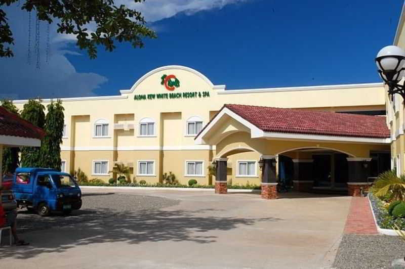 Alona Kew White Beach Resort