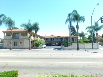 Santa Ana Travel Inn