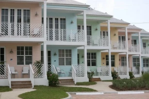 The Islander, Bayside Townhomes & Boat Slips