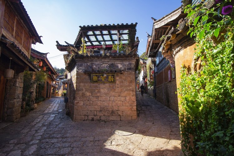 Lijiang Family And Hostel Inn