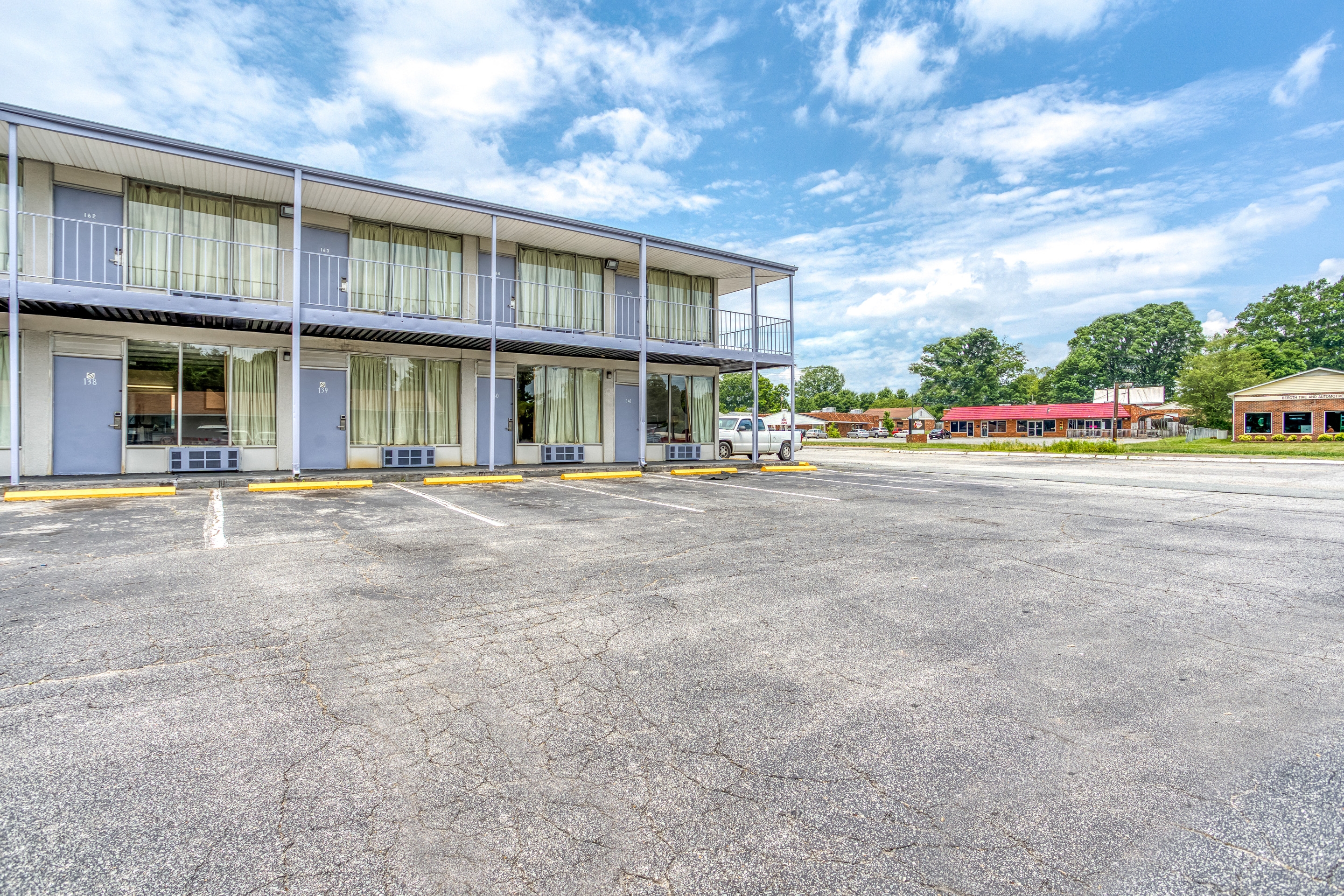 OYO Inn Kernersville